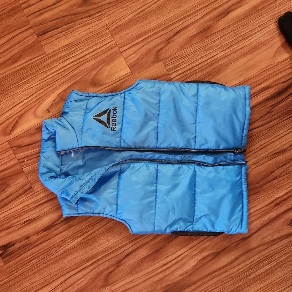 Reebok Size 7 Blue Puffer Vest Athletic Casual Sporty Fall Warm
